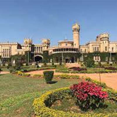 https://cdn-eu.aglty.io/sunstoneuniversity/Attachments/NewItems/bengaluru-palace-10.9-km_20230427105959_0.jpg
